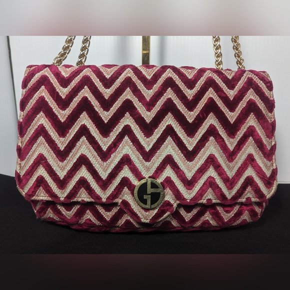 Giorgio Armani Tote - Picture 5 of 10